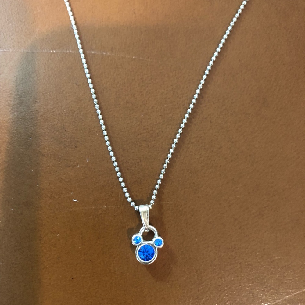 Vintage Disney necklace - Picture 8 of 8
